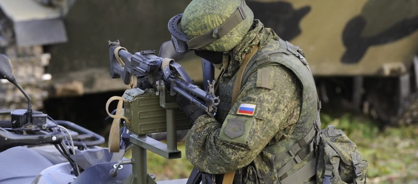 Κρίσιμες ώρες: Οι Ουκρανοί βομβάρδίζουν το αεροδρόμιο στο Ντόνετσκ - Στρατιωτική κινητοποίηση από την Λευκορωσία